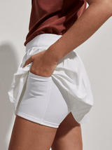 Activewear Varley Kalmia Mid Rise Skort 14.5 White Apoella