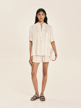 Shorts Zeus n Dione Paxi Textured Silk Shorts Ivory Apoella