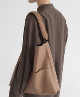 Slim M Tote Grained Leather Camel