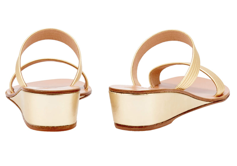 - Melia 70s Disco Low Wedge Sandals Gold Apoella