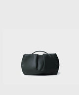 - Pleated Clutch Smooth Leather Black O/S Apoella