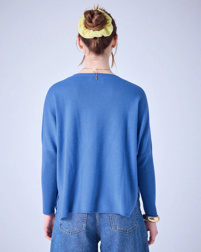 Sweater Absolut Cashmere Camille V Neck Sweater Horizon Blue Apoella